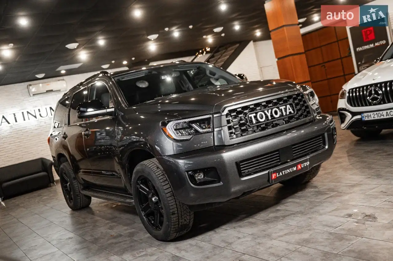 Toyota Sequoia 2018 II покоління (FL) • 5.7 AT (381 к.с.) 4WD • Base