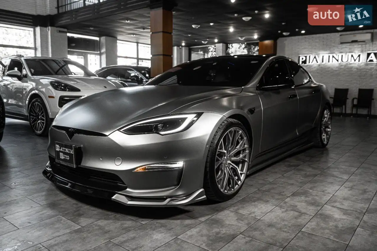 Tesla Model S 2021 I покоління (2nd FL) • Plaid (1020 к.с.) AWD • Base